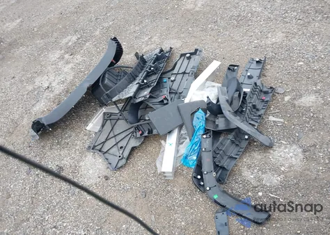 2024 Toyota Rav4 Hybrid Se from USA, damaged, VIN 2T3T6RFV4RW083685